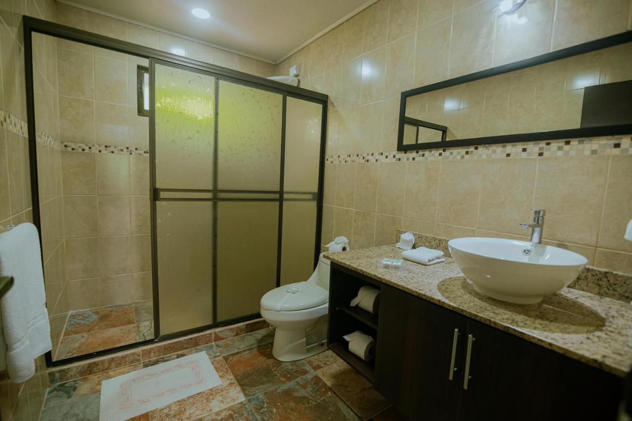 Oasis Diverse Adult Retreat Кепос Екстериор снимка