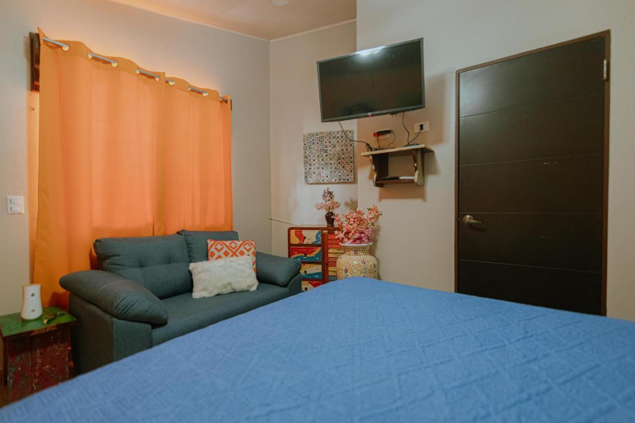 Oasis Diverse Adult Retreat Кепос Екстериор снимка