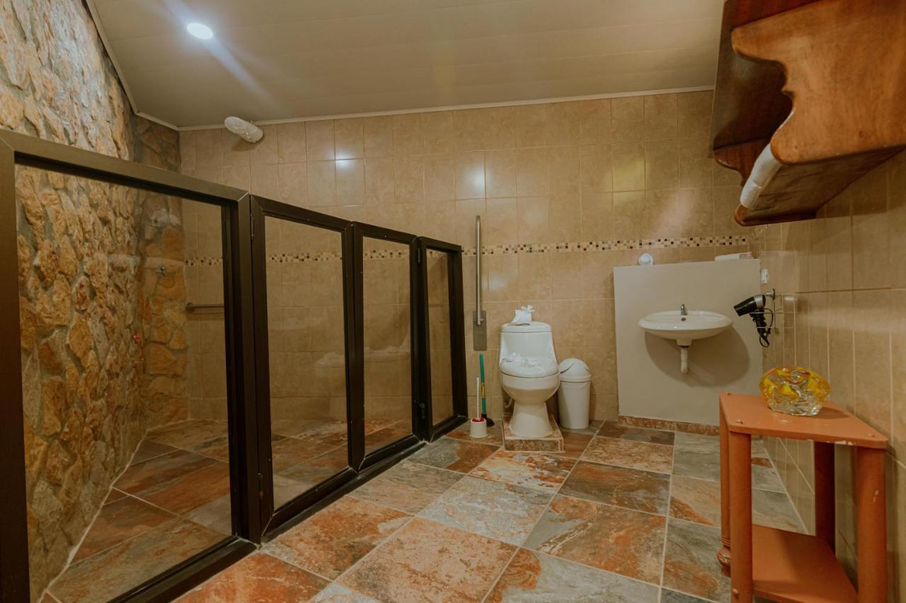 Oasis Diverse Adult Retreat Кепос Екстериор снимка